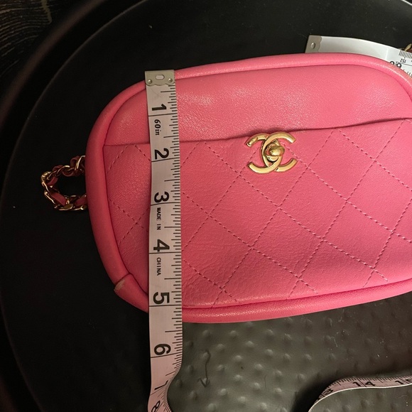 ❌SOLD CHANEL camera bag, AUTHENTIC❌SOLD - Picture 10 of 16